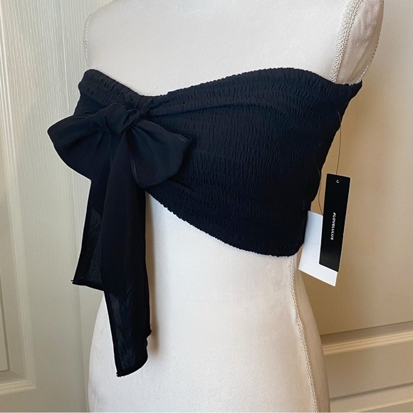 Lulus Seaside to Shore Black Strapless Smocked Tube Top Medium NWT - Picture 5 of 8